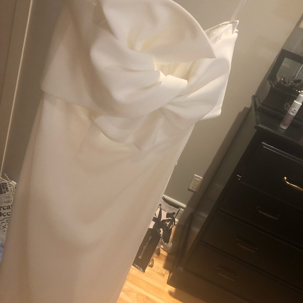 Gorgeous white dress from Madelines